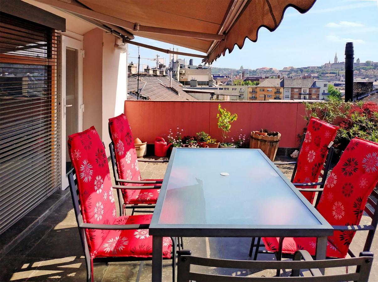 Margaret Apartment For 5 People With Panorama Terrace ブダペスト エクステリア 写真