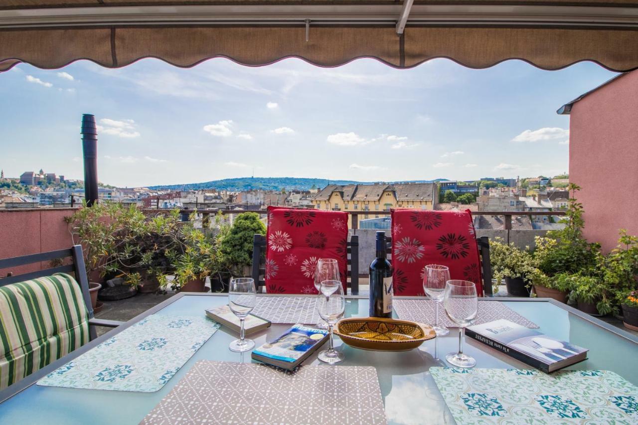 Margaret Apartment For 5 People With Panorama Terrace ブダペスト エクステリア 写真